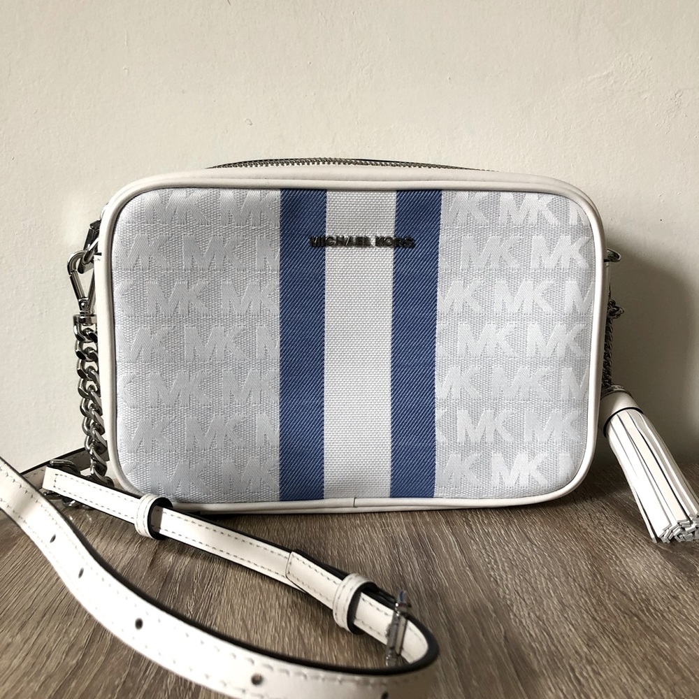 Michael Kors crossbody purse